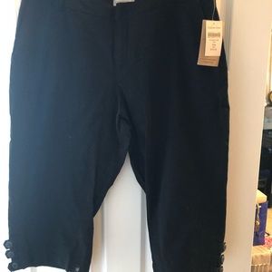New With Tags Coldwater Creek Capris P16